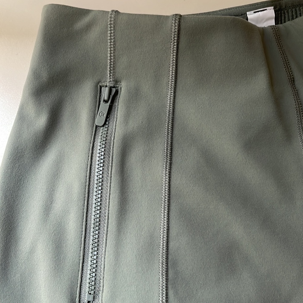 Lululemon Define High Rise Wide Leg Pant Luon Willow Leaf Green - Picture 8 of 9